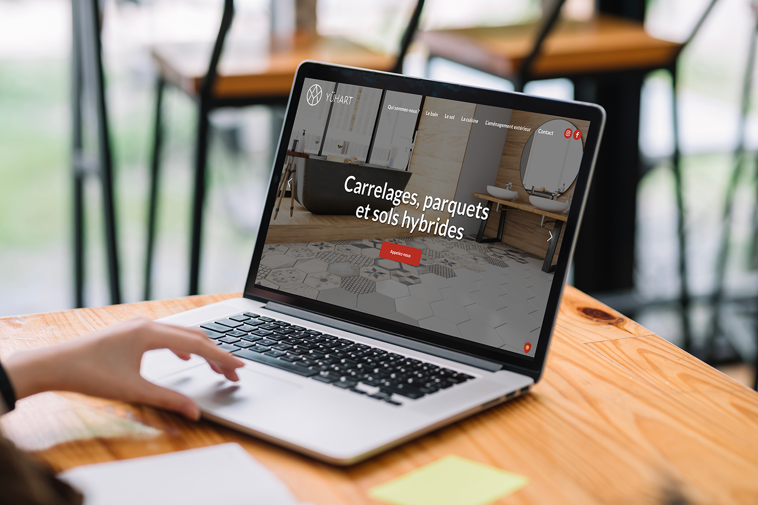 mockup ordi yuart